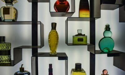 Aprenda Como Ganhar Dinheiro com Perfumes e Fazer uma Renda Extra
